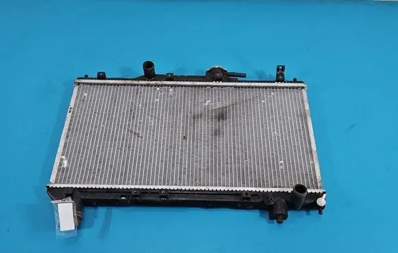 Toyota Avensis T220 Coolant radiator IMPRK1535919
