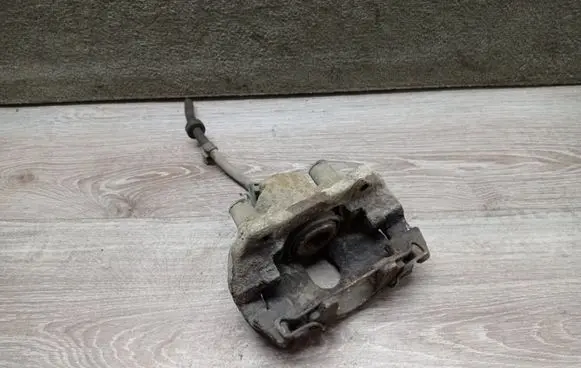 Volvo V70 Rear brake caliper