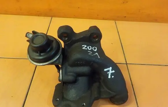 Renault Laguna III Throttle body valve 
