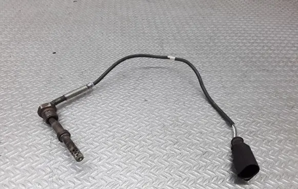 Audi Q7 4L Exhaust gas temperature sensor 059906088A
