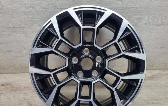 Renault 5 E-Tech R18 alloy rim 403005107R