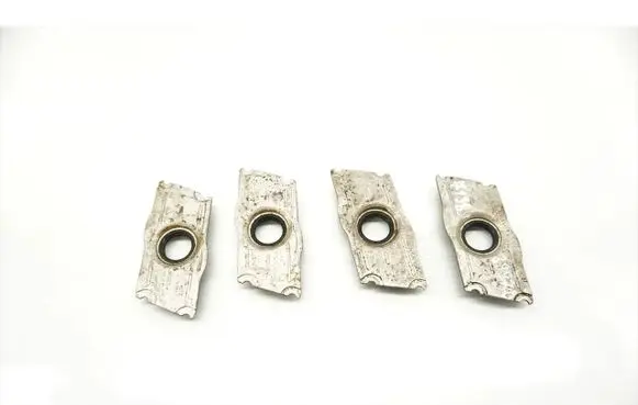 Volkswagen PASSAT B6 Fuel Injector clamp holder 