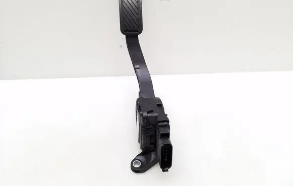 Ford Transit Courier Accelerator throttle pedal 8V219F836AB