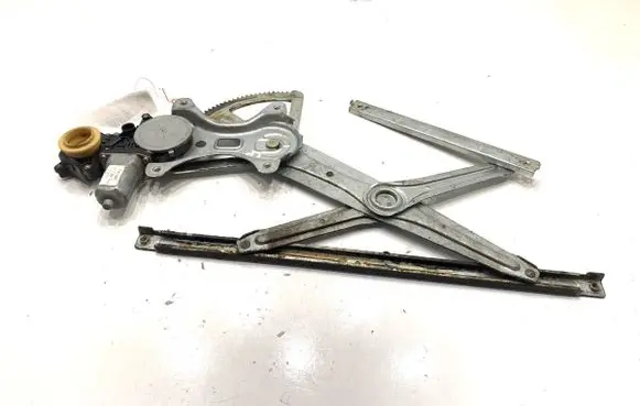 Toyota Corolla E120 E130 Front door window regulator with motor 698200F010