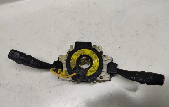 KIA Sorento Wiper turn signal indicator stalk/switch