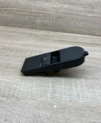 Opel Astra H Electric window control switch 13197132 93162821