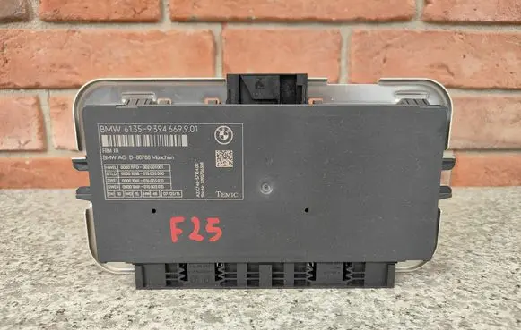 BMW X3 F25 Light module LCM 9394669