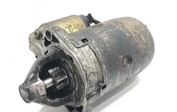 Mitsubishi Pajero Starter motor