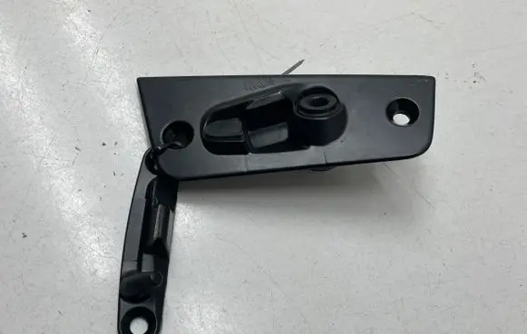 Volkswagen Transporter - Caravelle T5 Sliding door check strap stopper 7H0843640F