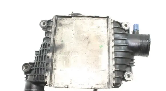 Jaguar XE Intercooler radiator GX736K775AB