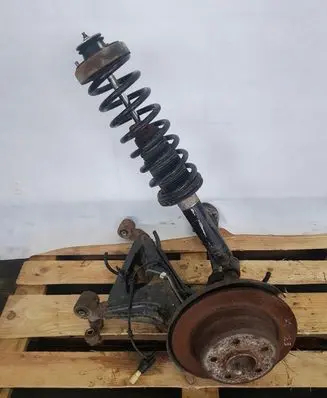 BMW 7 E32 Rear wheel hub spindle/knuckle 