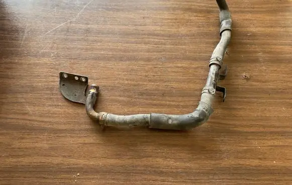 KIA Sorento Engine coolant pipe/hose