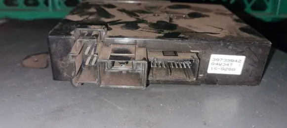 Volvo XC90 Seat control module 30739042 04W34T 160208