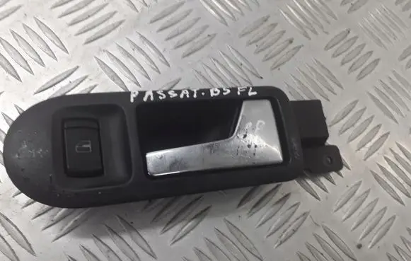 Volkswagen PASSAT B5.5 Rear door interior handle trim 33B1837114