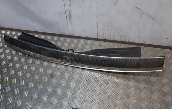 Audi Q7 4L Trunk/boot sill cover protection 4L0864483