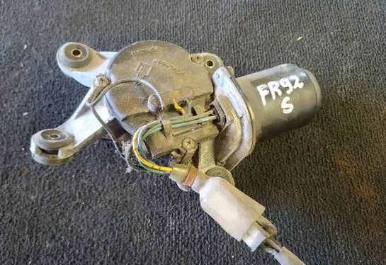 Subaru Forester SF Wiper motor