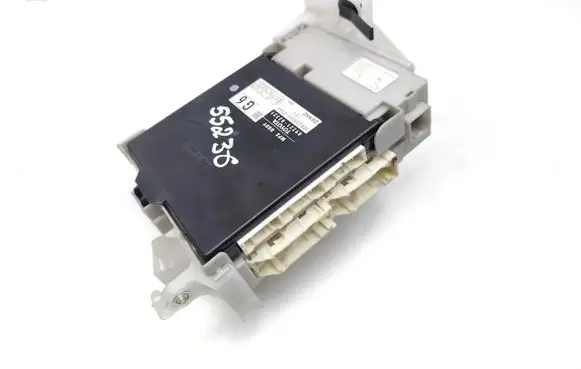 Toyota Auris 150 Comfort/convenience module 89221-02321 MB238000-8540