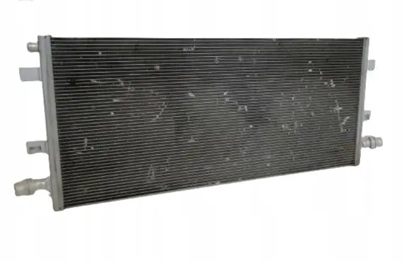 Mercedes-Benz GLA H247 Coolant radiator A0995006001