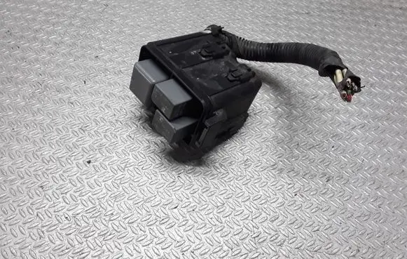 Toyota Verso Fuse module
