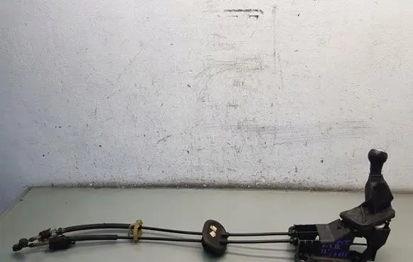 Citroen C3 Gear selector/shifter in gearbox 