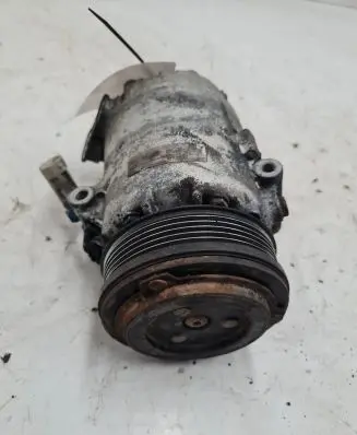 Opel Zafira A Air conditioning (A/C) compressor (pump) 93176877