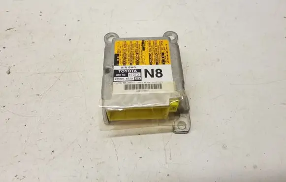 Toyota Prius+ (ZVW40) Airbag control unit/module 8917047270 2310006520