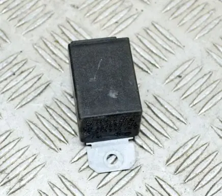 Mercedes-Benz SL R129 Other relay 0125456832 5SA005035