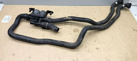 BMW 7 E65 E66 Coolant heater control valve 6906652