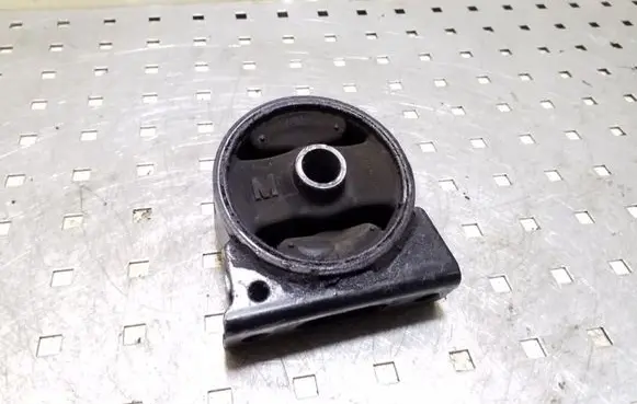 Mitsubishi Outlander Gearbox mount