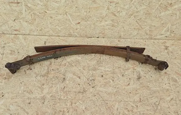 Mitsubishi L200 Rear leaf spring 