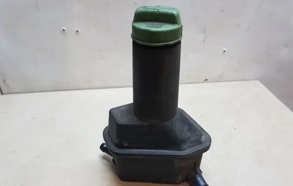 Volkswagen Sharan Power steering fluid tank/reservoir 7M0422372A
