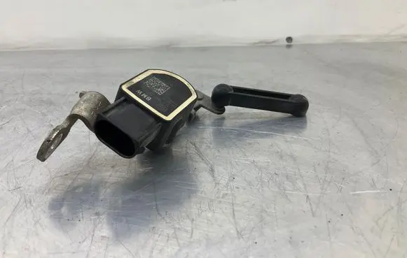 BMW 7 F01 F02 F03 F04 Headlight/headlamp level sensor 6788571
