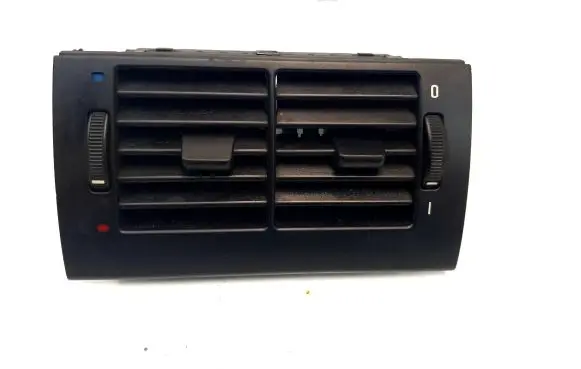 BMW 5 E39 Rear air vent grill 8376150