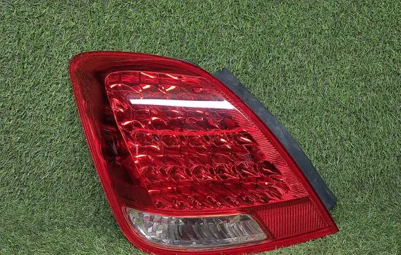Toyota Crown S180 Rear/tail lights