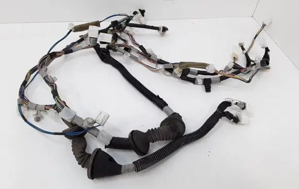 Toyota Corolla Verso E121 Front door wiring loom