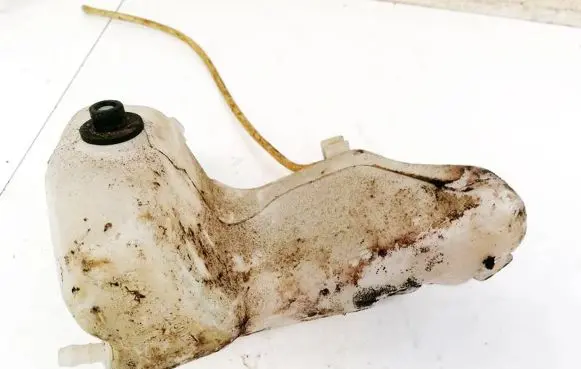 Mercedes-Benz E W211 Windshield washer fluid reservoir/tank 2118602160