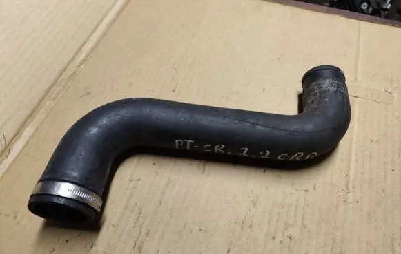 Chrysler PT Cruiser Intercooler hose/pipe 048991465AA