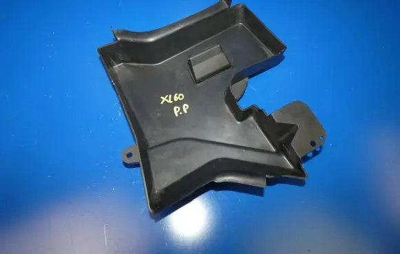 Volvo XC60 Intercooler air guide/duct channel 6G9N-022B18-AD M10N7A