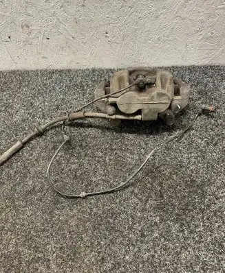 Mercedes-Benz GLE (W166 - C292) Front brake caliper
