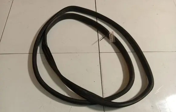 Opel Zafira A Rubber seal rear door 
