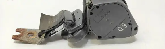 Ford Mondeo Mk III Rear seatbelt 1S71F611B68AD