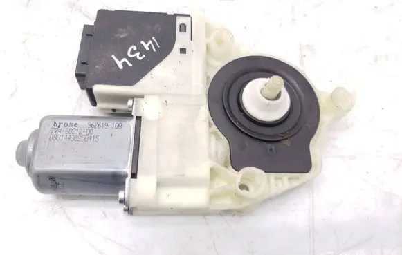 Volkswagen PASSAT B7 Rear door window regulator motor 962619100 7746021200 3AA959703A