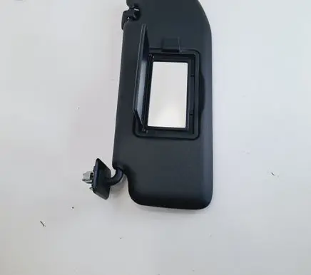 Peugeot 2008 II Sun visor