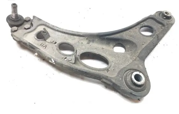 Nissan NV300 Front lower control arm/wishbone 8200688035 93859695
