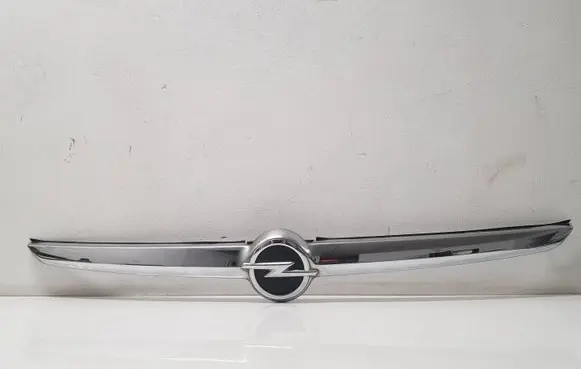 Opel Zafira C Tailgate trim 20907405 99715500 321228108
