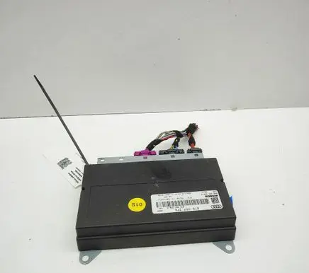 Audi RS5 Air suspension control unit module (rear) 8T0907376 8T0907376A