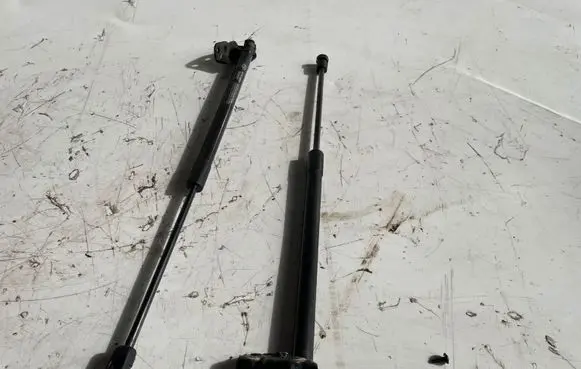 KIA Rio Tailgate/trunk strut/damper 81780H8010
