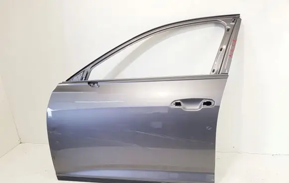 Audi A6 S6 C8 4K Front door