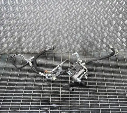 Maserati Ghibli Power steering radiator 670005811