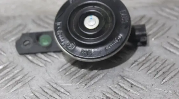 Land Rover Discovery 4 - LR4 Horn signal